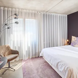 https://hotel-banks.hotelsantwerp.net