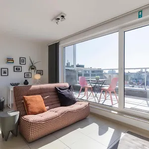 Penthouse Bij Leopoldpark Apartment